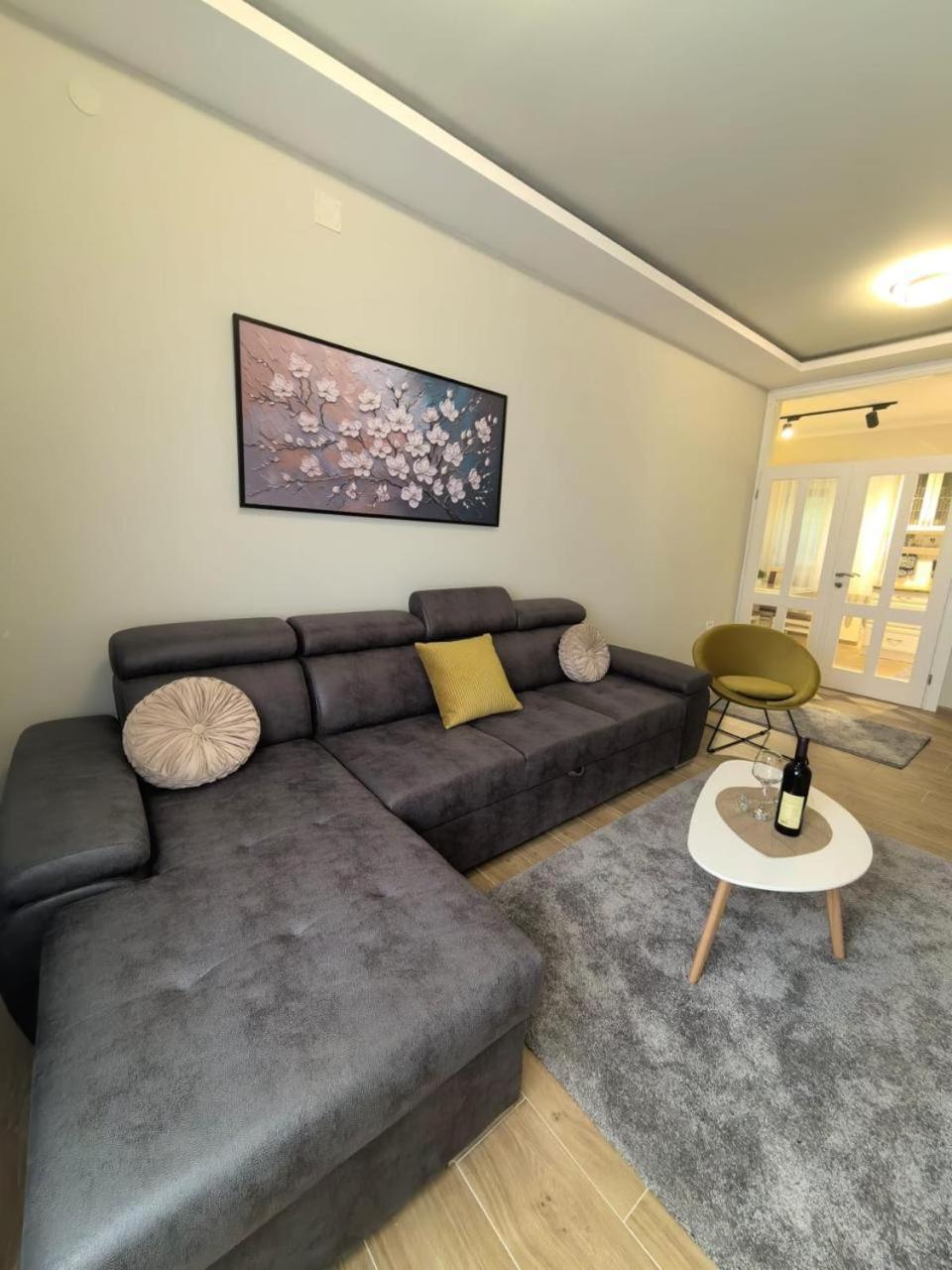 Sunny Hill - Parking - Fenced Garden - Luxury Loft Apartment Kotor Exterior photo