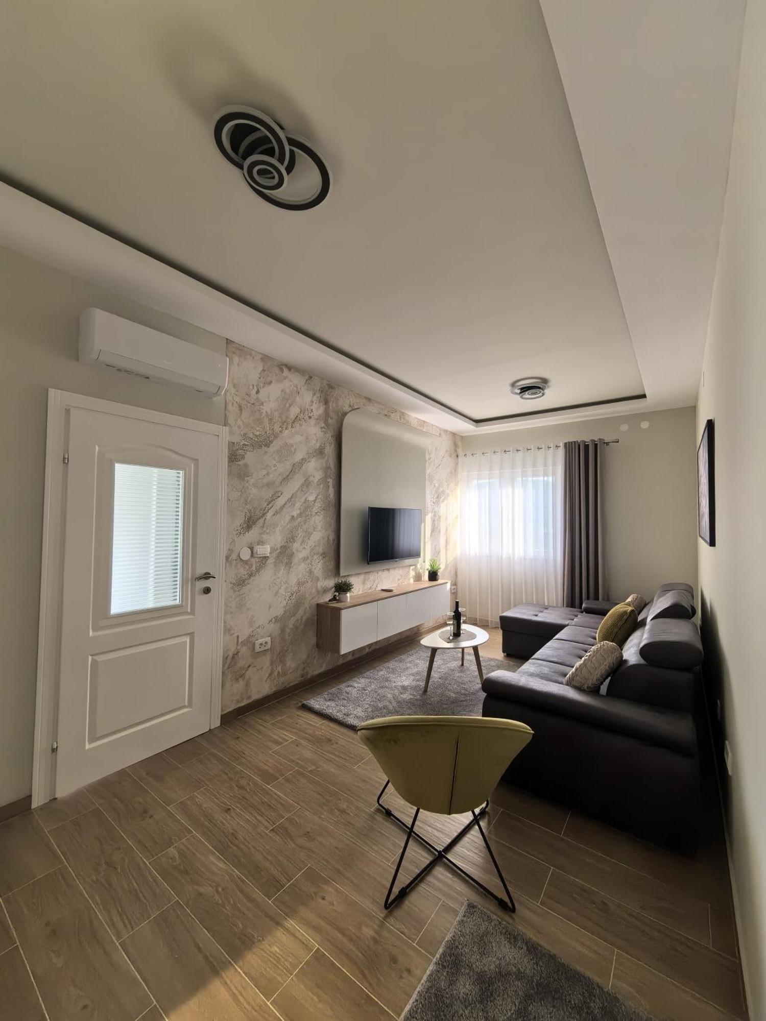 Sunny Hill - Parking - Fenced Garden - Luxury Loft Apartment Kotor Exterior photo